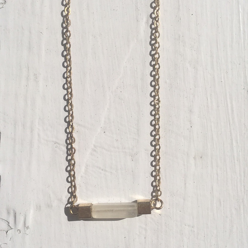 Gold Bar Necklace - Picture 3 of 4
